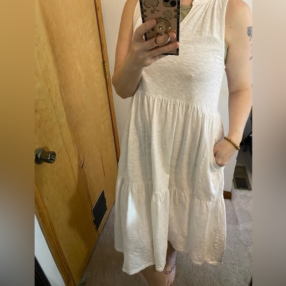 Mododoc Cotton Tiered Sleeveless Midi Dress - Picture 4 of 10